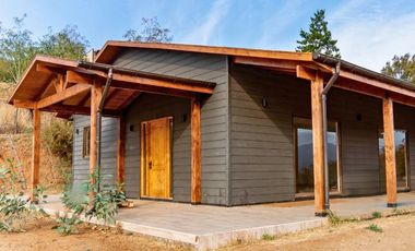 Casa nueva en Curacaví. Condominio Lomas del Puangue.