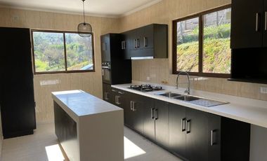 Casa nueva en Curacaví. Condominio Lomas del Puangue.