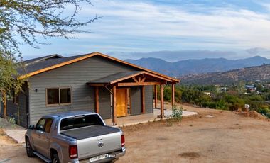 Casa nueva en Curacaví. Condominio Lomas del Puangue.