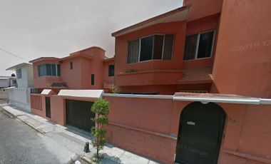 Bonita Casa en Veracruz de 3 Recamaras, NO CREDITOS