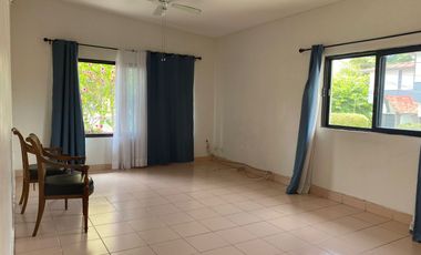 VENDO HERMOSA RESIDENCIA CON 3 HABITACIONES EN PLANTA BAJA, EN LAS FINCAS JIUTEPEC, MORELOS
