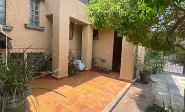 VENDO HERMOSA RESIDENCIA CON 3 HABITACIONES EN PLANTA BAJA, EN LAS FINCAS JIUTEPEC, MORELOS