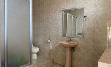 VENDO HERMOSA RESIDENCIA CON 3 HABITACIONES EN PLANTA BAJA, EN LAS FINCAS JIUTEPEC, MORELOS