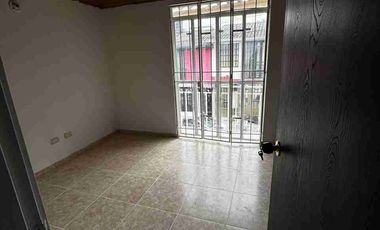 CASA EN ARRIENDO URBANIZACIÓN ABIERTA SANTA CATALINA VILLAVICENCIO