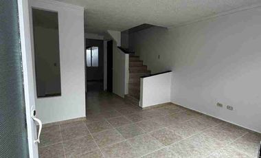 CASA EN ARRIENDO URBANIZACIÓN ABIERTA SANTA CATALINA VILLAVICENCIO