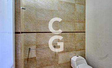 Casa en Venta en Cancun en Residencial Villa Magna con Alberca y Jardín