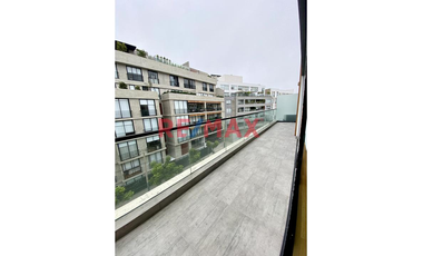 Se Vende Triplex En San Isidro