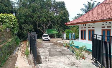 DIJUAL RUMAH SEMI VILLA LUAS TANAH 1001 M2 DIPURWAKARTA