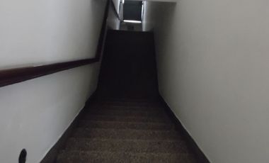 CASA EN EXCELENTE ZONA COMERCIAL – CERCADO DE LIMA