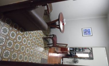 CASA EN EXCELENTE ZONA COMERCIAL – CERCADO DE LIMA