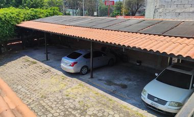 Preciosa casa de 263 m2 con 4 recámaras ubicada sobre Av. Domingo Diez, Col. Chamilpa, Cuernavaca Mor.