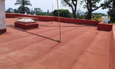 Preciosa casa de 263 m2 con 4 recámaras ubicada sobre Av. Domingo Diez, Col. Chamilpa, Cuernavaca Mor.