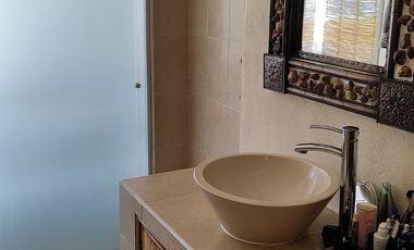 Preciosa casa de 263 m2 con 4 recámaras ubicada sobre Av. Domingo Diez, Col. Chamilpa, Cuernavaca Mor.