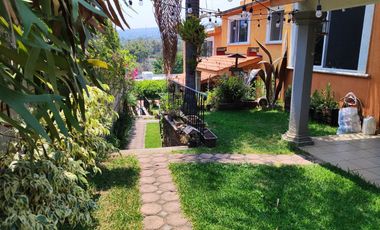 Preciosa casa de 263 m2 con 4 recámaras ubicada sobre Av. Domingo Diez, Col. Chamilpa, Cuernavaca Mor.