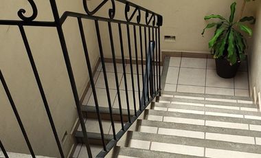 Preciosa casa de 263 m2 con 4 recámaras ubicada sobre Av. Domingo Diez, Col. Chamilpa, Cuernavaca Mor.