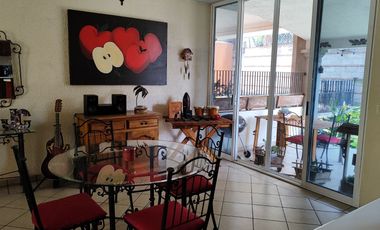 Preciosa casa de 263 m2 con 4 recámaras ubicada sobre Av. Domingo Diez, Col. Chamilpa, Cuernavaca Mor.