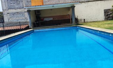 Preciosa casa de 263 m2 con 4 recámaras ubicada sobre Av. Domingo Diez, Col. Chamilpa, Cuernavaca Mor.