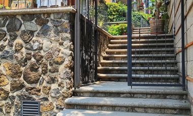 Preciosa casa de 263 m2 con 4 recámaras ubicada sobre Av. Domingo Diez, Col. Chamilpa, Cuernavaca Mor.