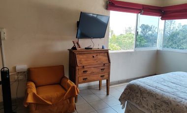 Preciosa casa de 263 m2 con 4 recámaras ubicada sobre Av. Domingo Diez, Col. Chamilpa, Cuernavaca Mor.