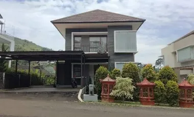 Rumah Villa Dago Resort Pakar Bandung Utara