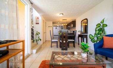 Casa en esquina, amueblada en Senderos del Lago en Jocotepec