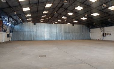 Alquiler bodega 2500m2 en vía a Daule y Perimetral