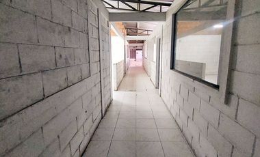 Alquiler bodega 2500m2 en vía a Daule y Perimetral