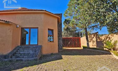 HERMOSA FINCA CON ALBERCA EN HUASCA DE OCAMPO