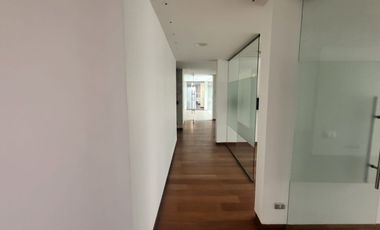 Oficina sector Presidente Errázuriz Las Condes