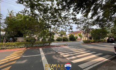 For Sale: 4 bedroom in Residencia Alabang Townhouse inside Alabang Hills