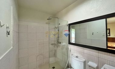 For Sale: 4 bedroom in Residencia Alabang Townhouse inside Alabang Hills