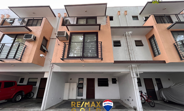 For Sale: 4 bedroom in Residencia Alabang Townhouse inside Alabang Hills