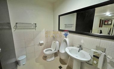 For Sale: 4 bedroom in Residencia Alabang Townhouse inside Alabang Hills