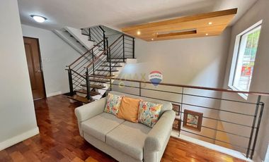 For Sale: 4 bedroom in Residencia Alabang Townhouse inside Alabang Hills