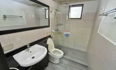 For Sale: 4 bedroom in Residencia Alabang Townhouse inside Alabang Hills