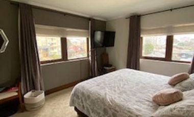 Departamento de lujo, 4 dormitorios, 4 baños, 3 estacionamientos y bodega