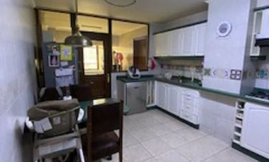 Departamento de lujo, 4 dormitorios, 4 baños, 3 estacionamientos y bodega