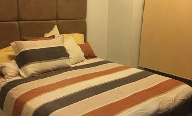 Departamento amueblado en piso 18 de Boca Towers. Incluye agua e internet