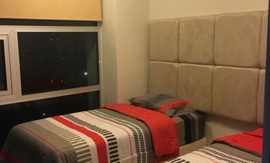 Departamento amueblado en piso 18 de Boca Towers. Incluye agua e internet