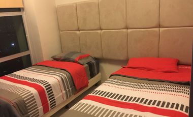 Departamento amueblado en piso 18 de Boca Towers. Incluye agua e internet