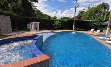 QUINTA UBICADA EN MELGAR LAS BRISAS SE ALQUILA PARA PASADIA O POR NOCHE INFORMES EN LA DESCRIPCION.