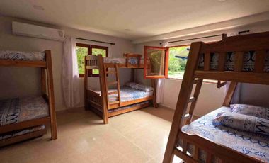 QUINTA UBICADA EN MELGAR LAS BRISAS SE ALQUILA PARA PASADIA O POR NOCHE INFORMES EN LA DESCRIPCION.