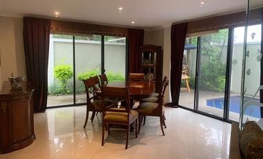 Samborondon, Se renta linda casa amoblada 3 dormitorios con piscina