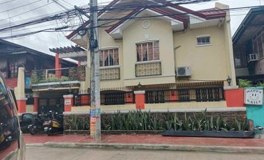 6BR House and Lot For Sale in Sta.Mesa Manila