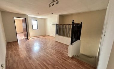 CASA EN VENTA CUMBRES ELITE