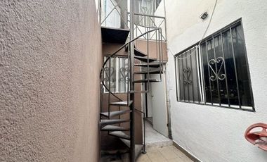 CASA EN VENTA CUMBRES ELITE
