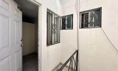 CASA EN VENTA CUMBRES ELITE