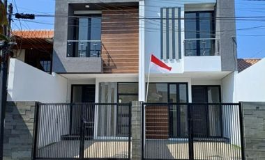 Rumah Minimalis Baru di Pandugo Sari, Surabaya - Dijual