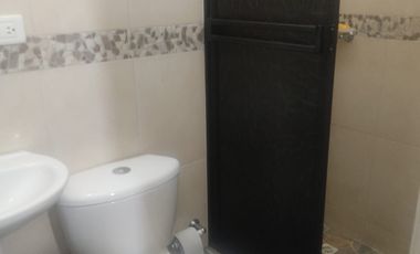 SE VENDE CASA DE 2 NIVELES CON APTO Y APTOESTUDIO INDEPENDIENTES EN APULO, CUNDINAMARCA