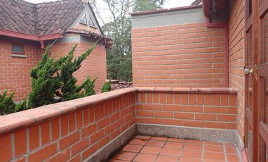 DB781 Casa en venta en el sector El Retiro